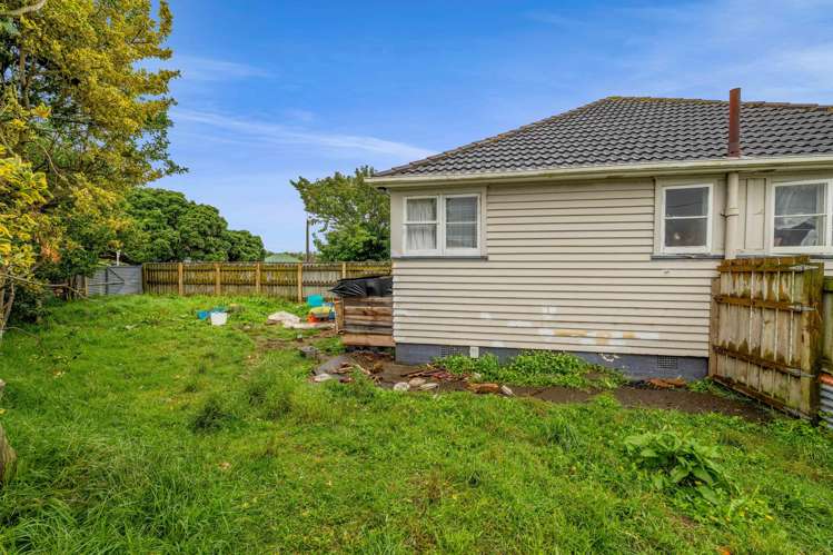 1 Vogel Street Hawera_8