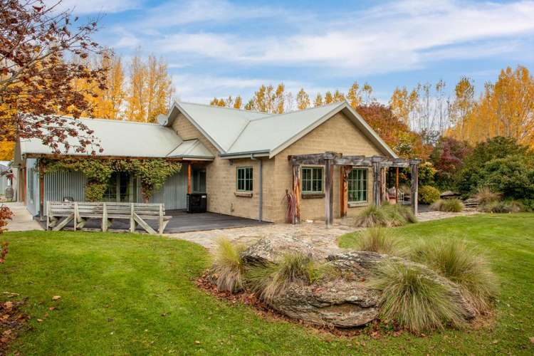 208 Fisher Lane Alexandra_21