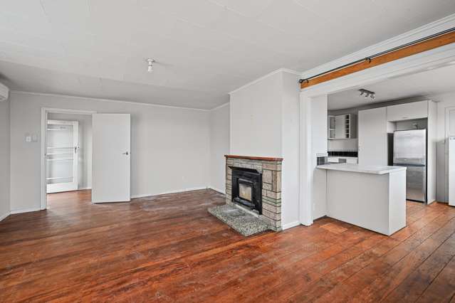 149 Clayton Road Mangakakahi_4