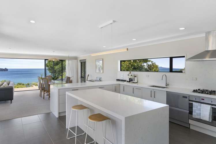 997 Whangaparaoa Road Tindalls Beach_6