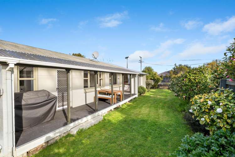 34 and 34A Lakings Road Springlands_8