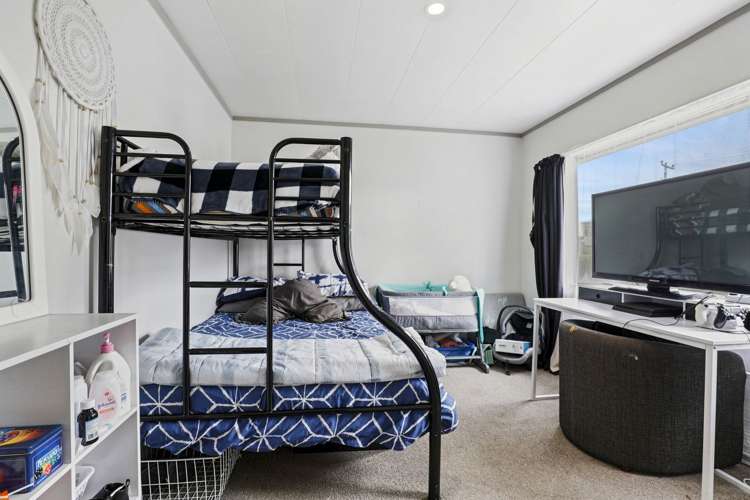 1/141 Spa Road Taupo_8