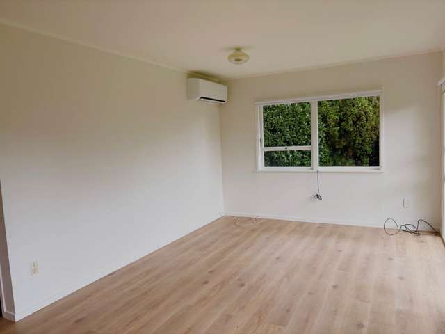 1/29 Mt Smart Road Royal Oak_3