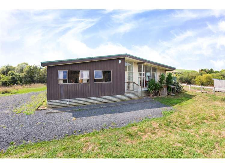 1108 Churchill Road Pukekawa_14