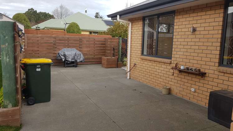 14 Geoff Geering Drive Netherby_18