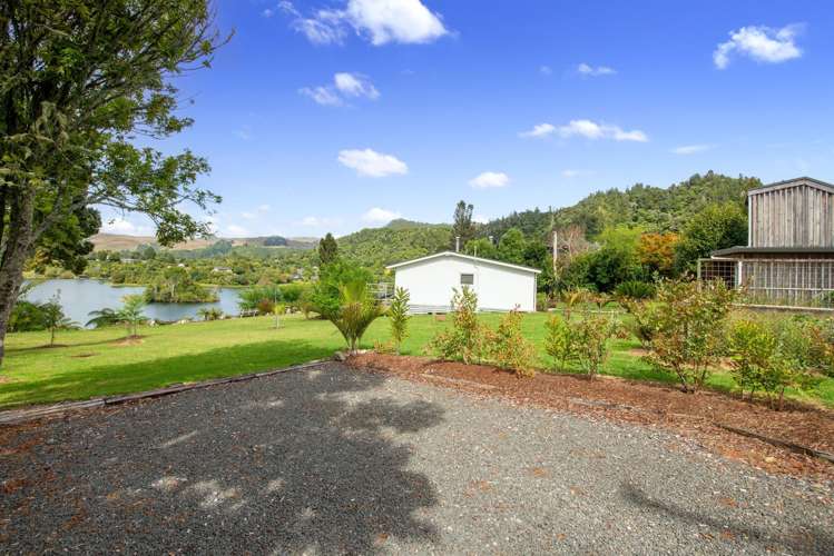 565 - 567 Spencer Road Lake Tarawera_19