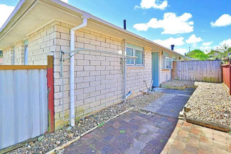 1/45 Charntay Avenue Clover Park_3