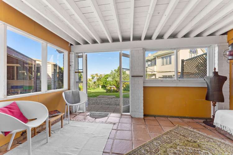 99 Sylvan Avenue Northcote_15