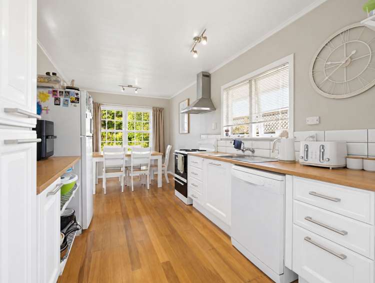 3 Joanna Place Deanwell_9