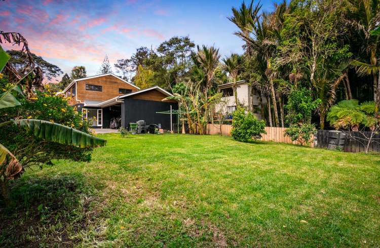136 Woodlands Park Road Titirangi_16