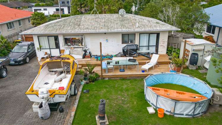 16 Fourth View Avenue Beachlands_5