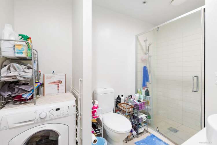 227/6 Dockside Lane Auckland Central_15