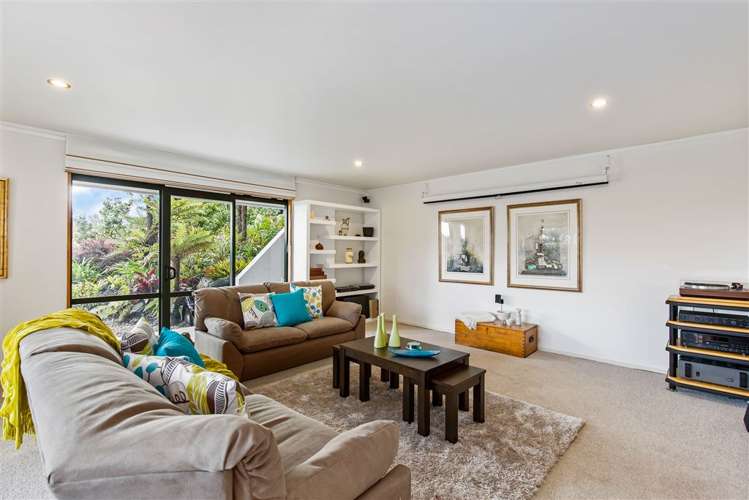 8 The Knoll Greenhithe_13