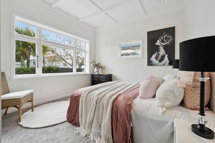 136 Peary Road Mount Eden_19