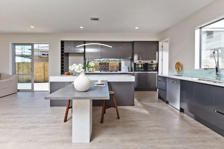 93 Colonial Drive Silverdale_7