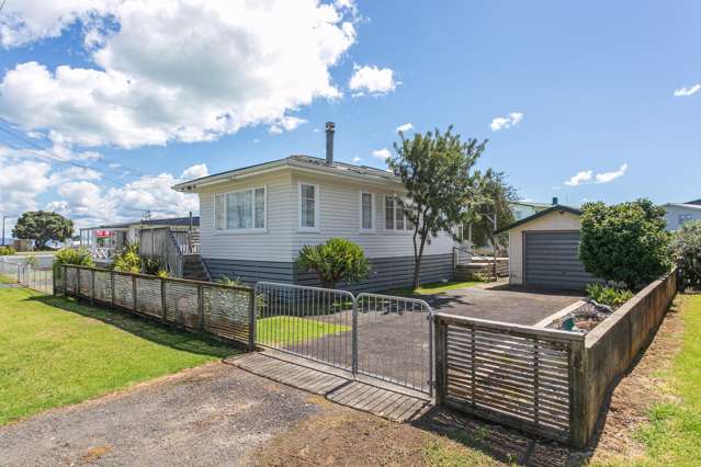 18 Tatahi Street Te Puru_1