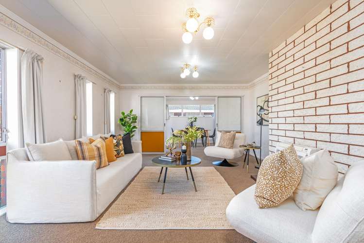 61 Terry Crescent Milson_1