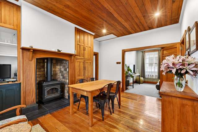 921 Willowpark Road North Mayfair_1