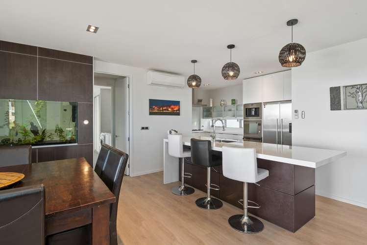 8 The Ridge Kennedys Bush_5