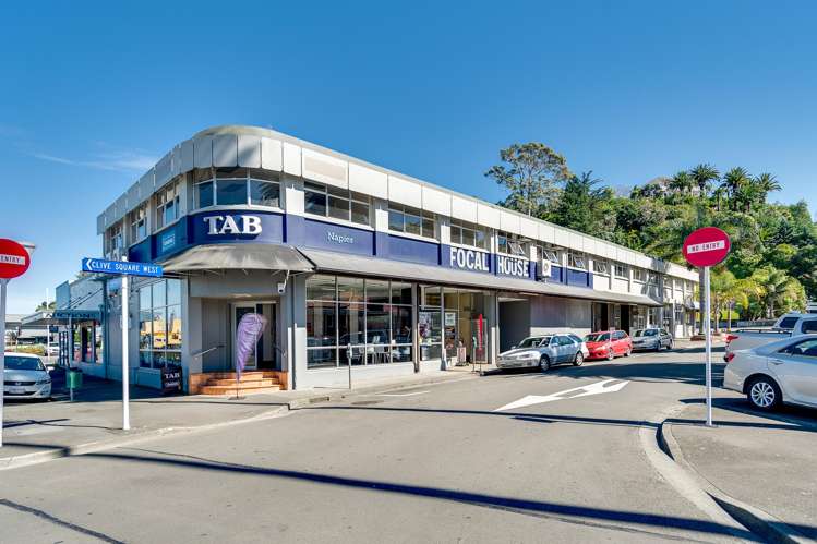 Area 7/3 Clive Square West_0