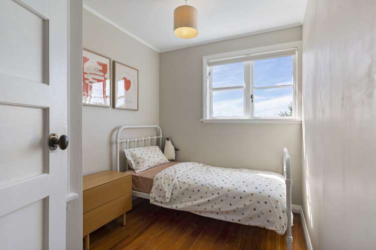 1092 Great North Road Point Chevalier_9