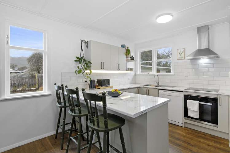 6 Benge Crescent Clouston Park_4