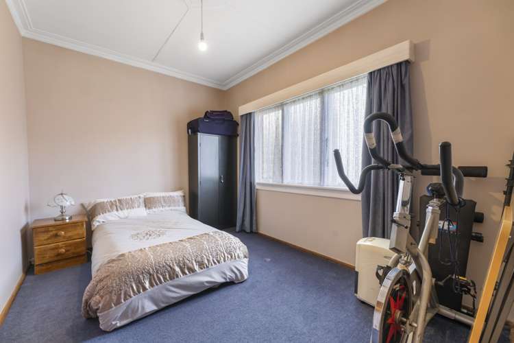 25 Riselaw Road Calton Hill_13