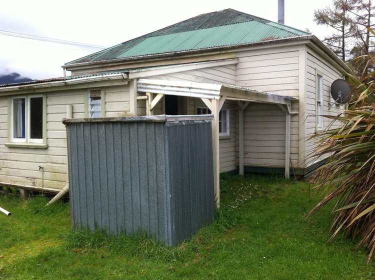 7 Sandys Street Blackball_10