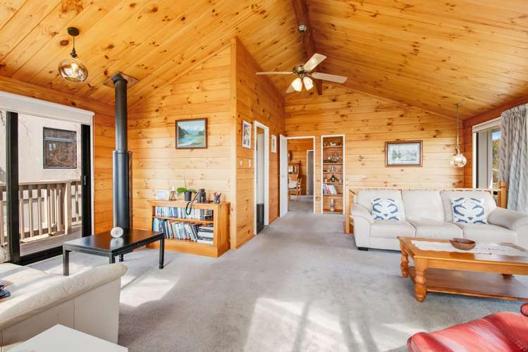 124 Pacific Parade Army Bay_10