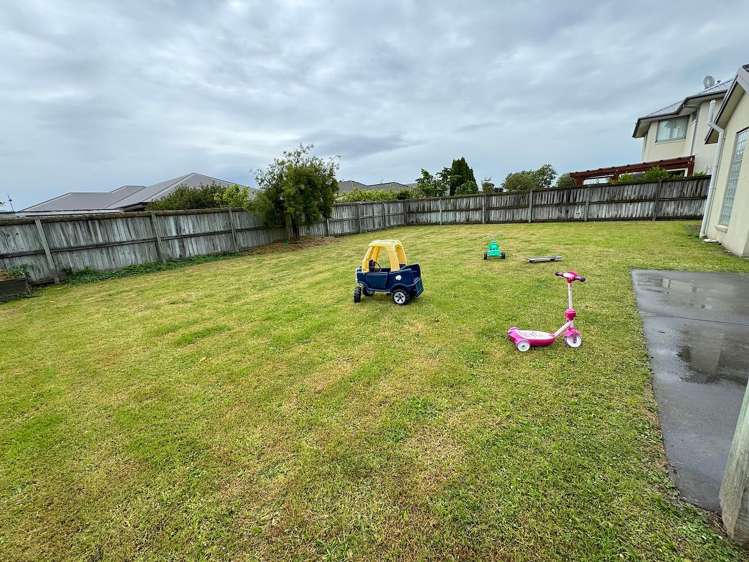 20 McMahon Drive Aidanfield_5
