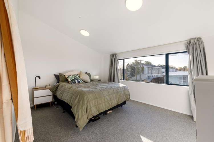 2/66 Clare Road Saint Albans_7