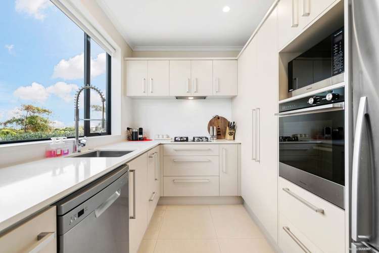 23 Haddington Drive Flat Bush_2