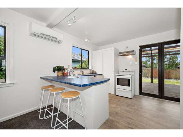 906 Avonside Drive Avondale_2