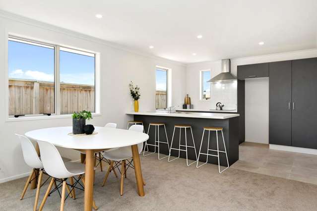 4 Applin Lane Pyes Pa_1