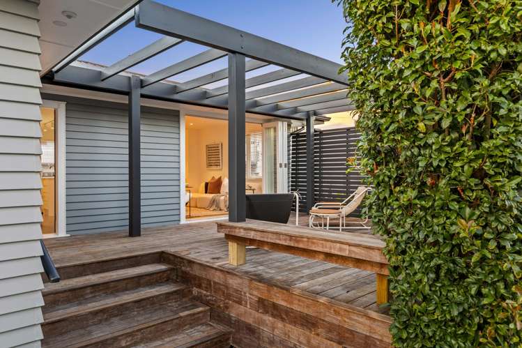 8 Waipani Road Te Atatu Peninsula_22