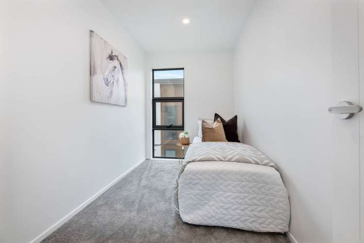 8/16 Williamson Avenue Belmont_14