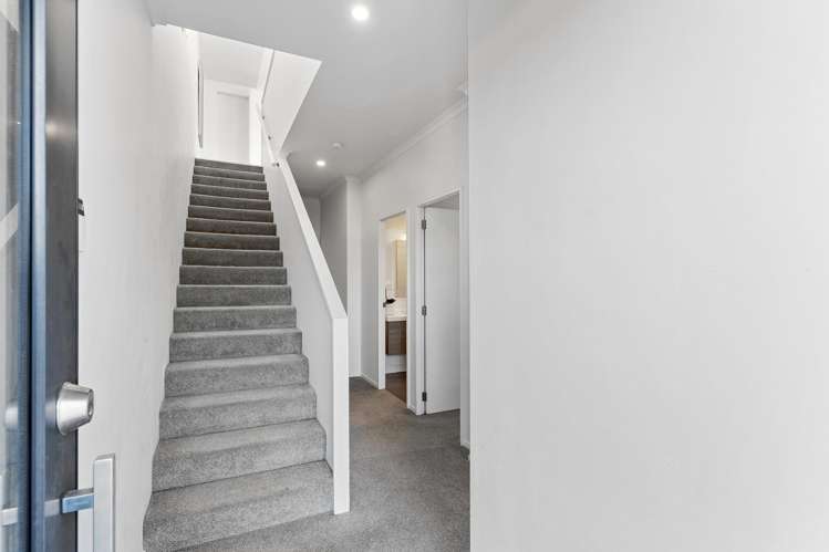 2/27 Powell Street Avondale_26