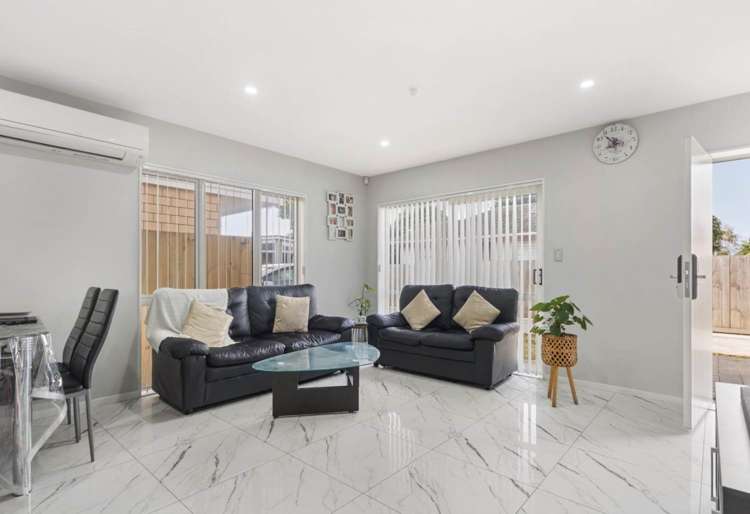 58A Mckean Avenue Manurewa_3