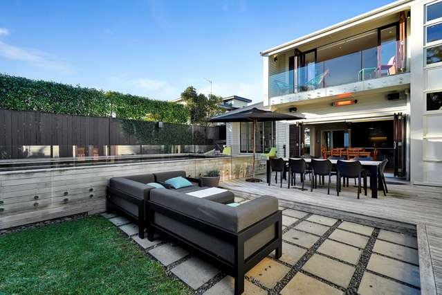 19 Hamana Street Narrow Neck_1