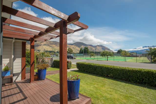 200 Warren Street Wanaka_1