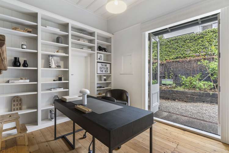 15 Percival Parade Saint Marys Bay_19