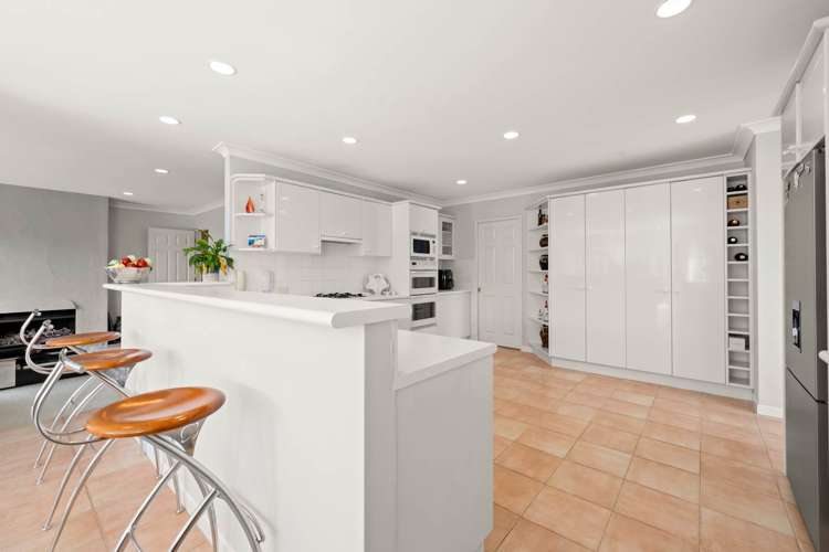 62 Manor Park Sunnyhills_12