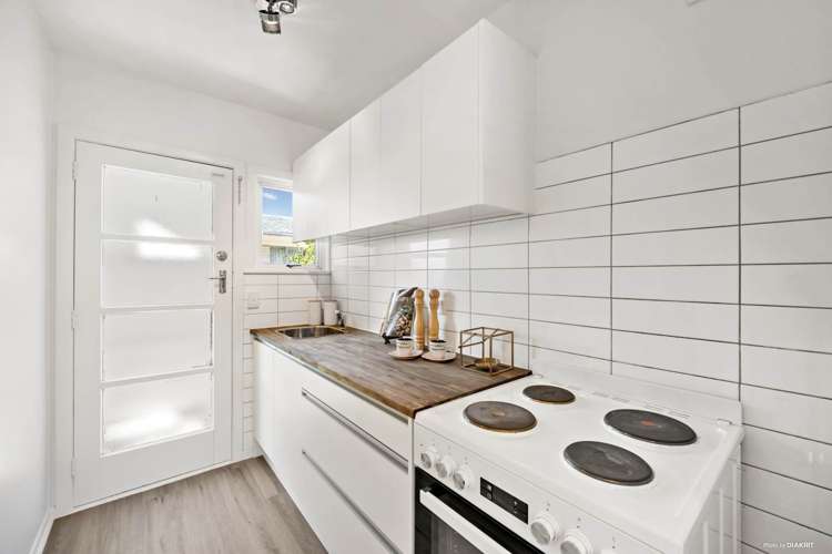 1/132 Te Atatu Road Te Atatu South_8