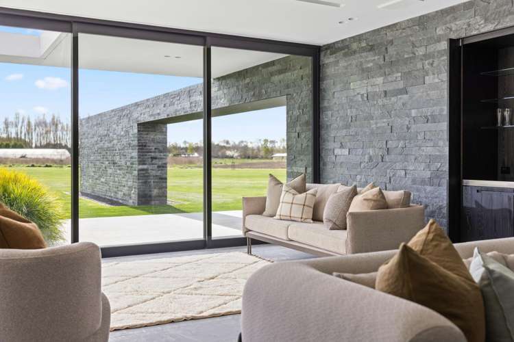 400 Pound Road Yaldhurst_30