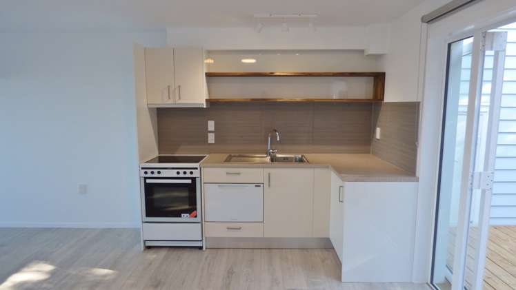 32a Wade River Road Stanmore Bay_5