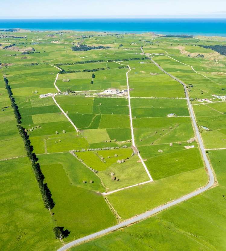 455 West Coast Road_0