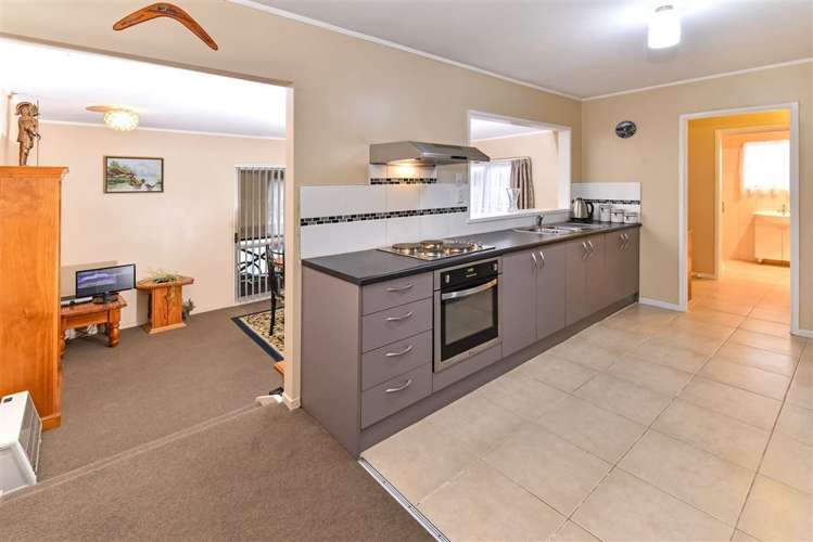 27 Chrisarda Place Red Hill_5