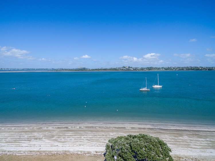 15 The Parade Bucklands Beach_5