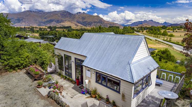 9 Derby Street Arrowtown_17