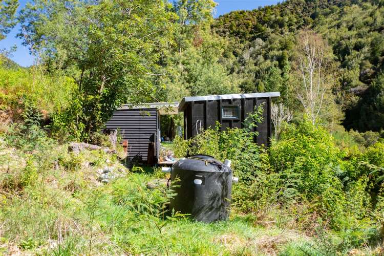 1000 Wakamarina Road Havelock_11